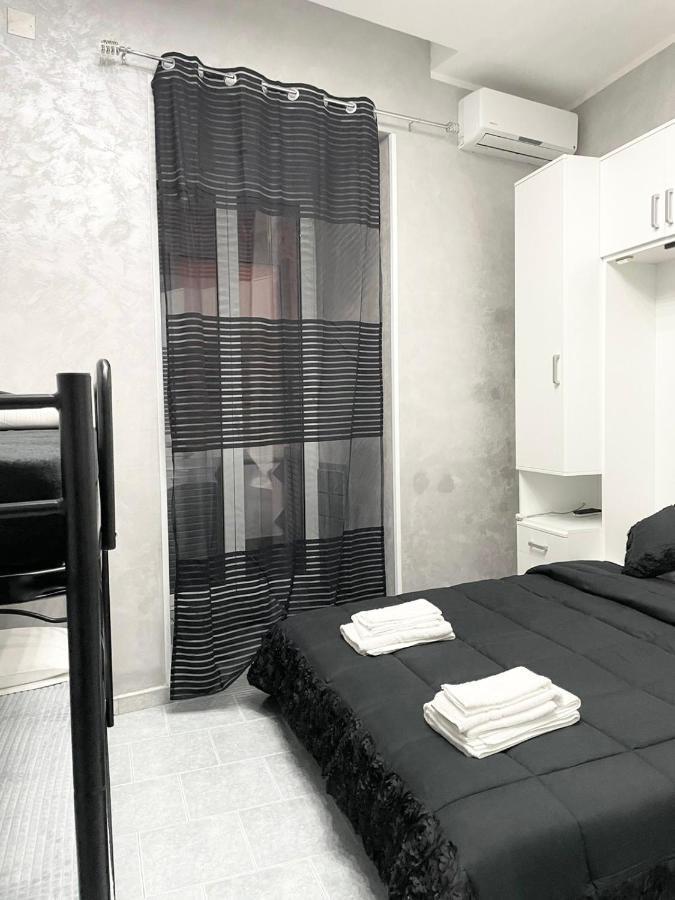 Appartement Da Concettina House à Naples Extérieur photo