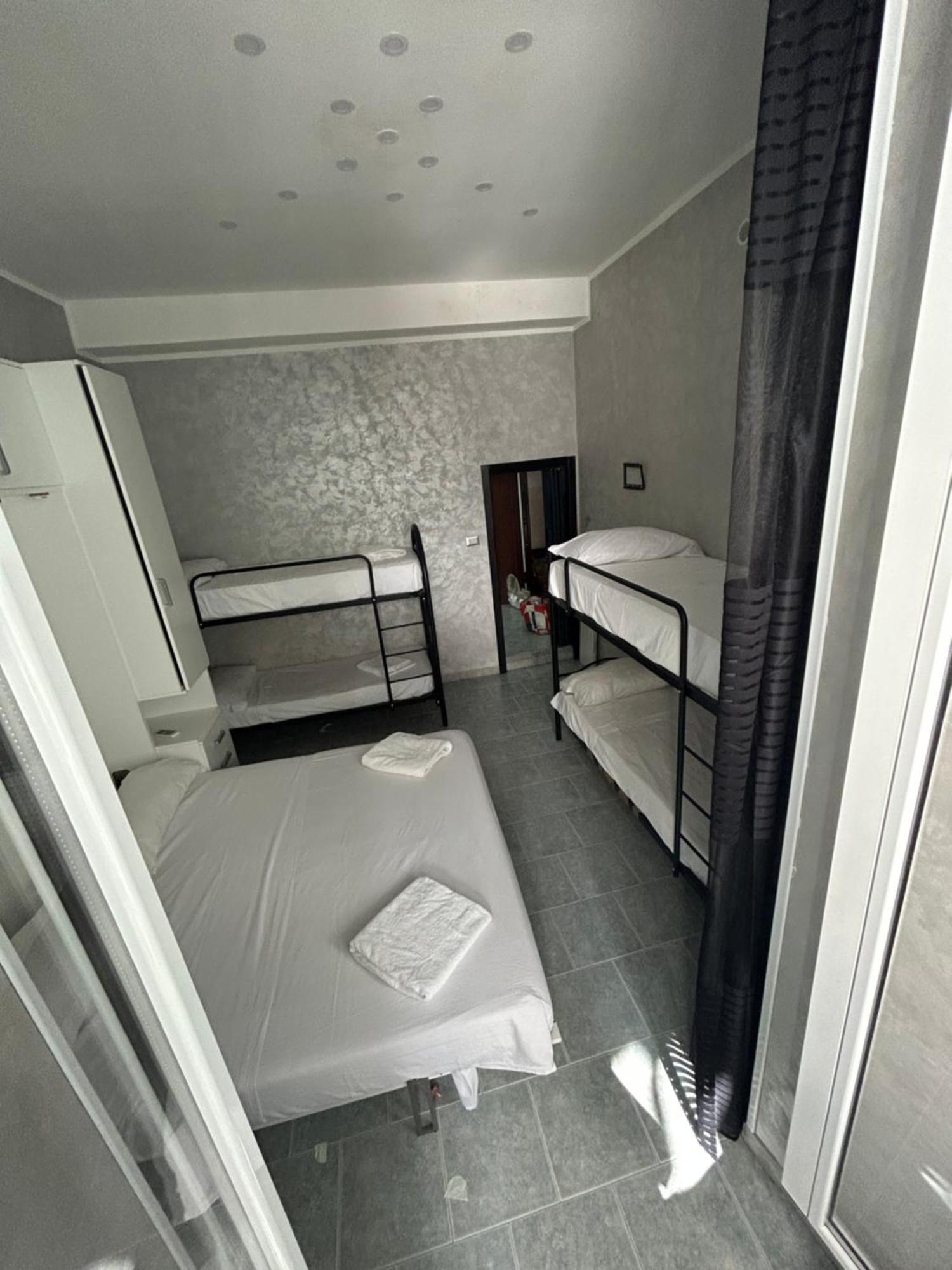 Appartement Da Concettina House à Naples Extérieur photo